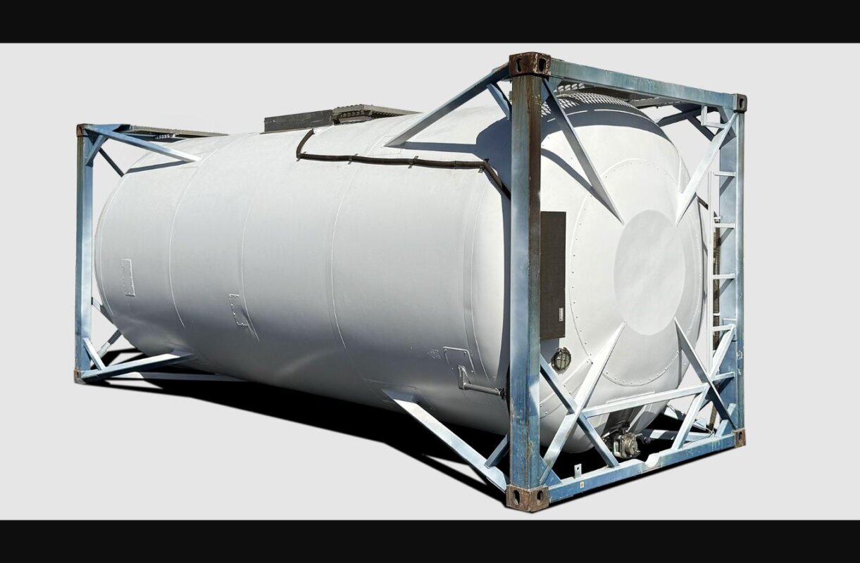 20ft Used ISO Tank Container hero studio shot - Containers Direct