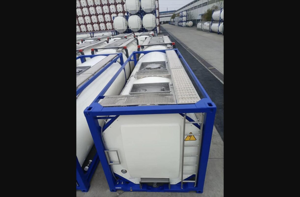 20ft T11 26KL ISO Tank Container overhead profile - Containers Direct