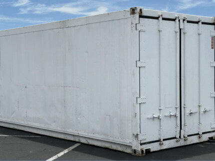 20ft used refrigerated container 3/4 angled view from door end - Australia Wide Container Pty Ltd